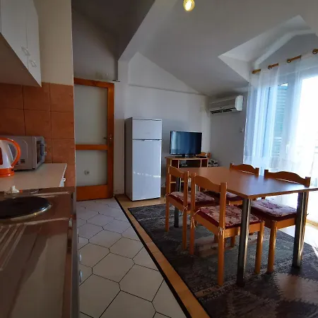 Apartment Alac